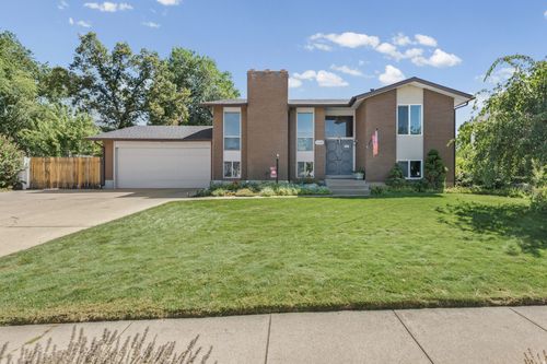 1540 N 675 W, West Bountiful, UT, 84087-1237 | Card Image