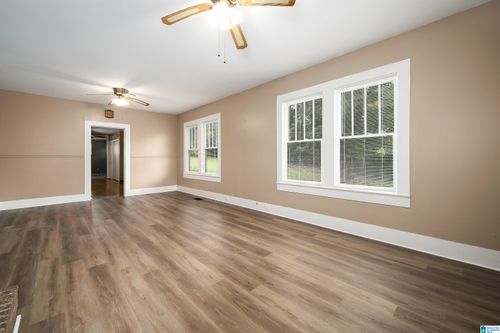 412 Newton Dr, MIDFIELD, AL, 35228-2012 | Card Image