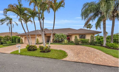 9067 Se Star Island Way, Hobe Sound, FL, 33455-3129 | Card Image