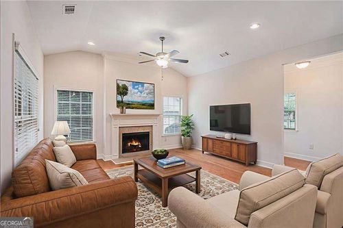 159 Kendrick Farm Ln, Marietta, GA, 30066-8614 | Card Image
