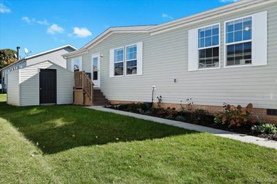 11934 Cedarbrook Drive, Home with 3 bedrooms, 2 bathrooms and null parking in Green Oak Twp MI | Image 2