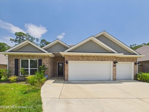 11713 Wakeland Ct, Ocean Springs, MS, 39564-1103 | Card Image
