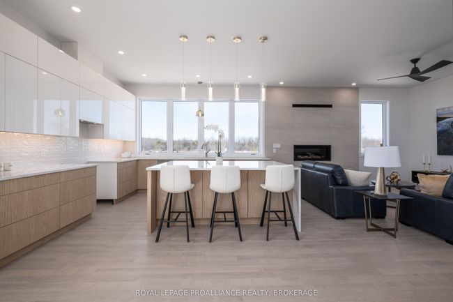 158 Summerside Dr, House other with 3 bedrooms, 2 bathrooms and 3 parking in Inverary ON | Image 22