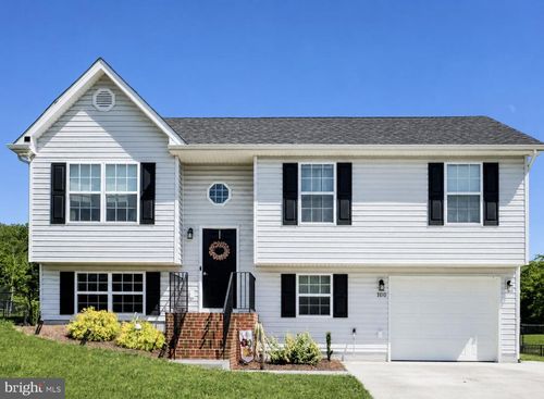 100 Kaleigh Dr, MAURERTOWN, VA, 22644-2578 | Card Image