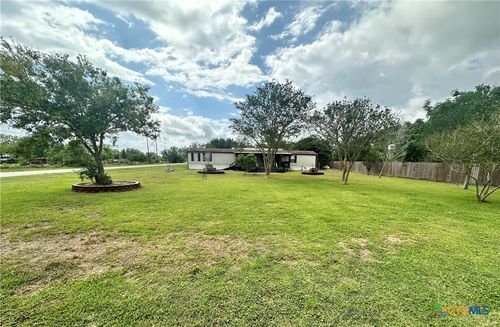 511 Crestview, Victoria, TX, 77905 | Card Image