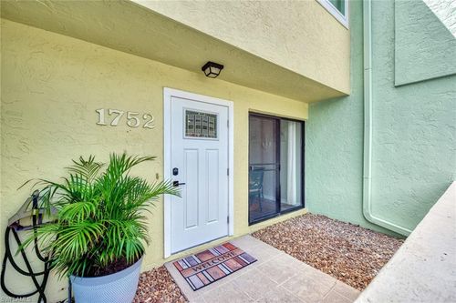 102-1752 Stickney Point Rd, SARASOTA, FL, 34231-8814 | Card Image
