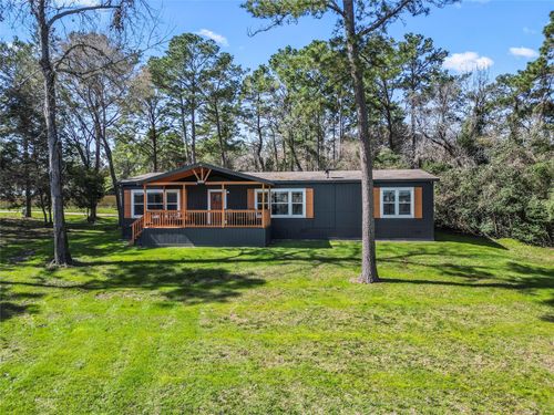 375 Lonesome Dove Trl, Trinity, TX, 75862-9028 | Card Image