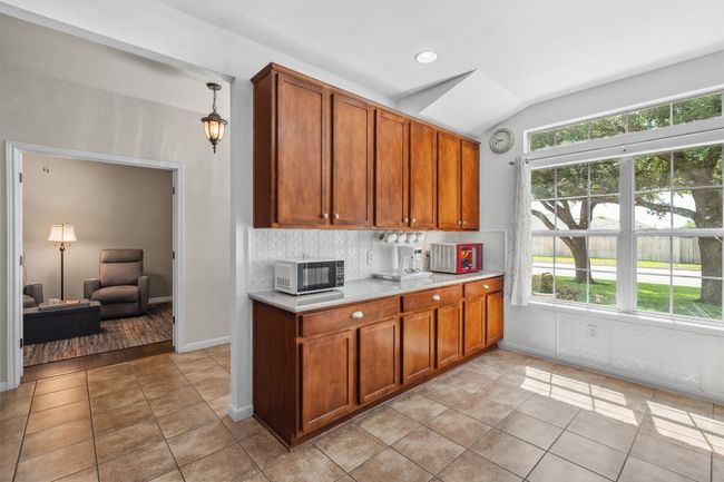 Serving area with great storage | Image 6