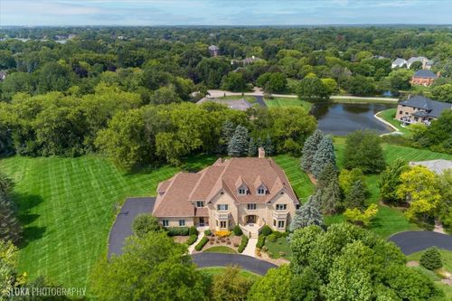 12 Bridlewood Trl, South Barrington, IL, 60010-9231 | Card Image