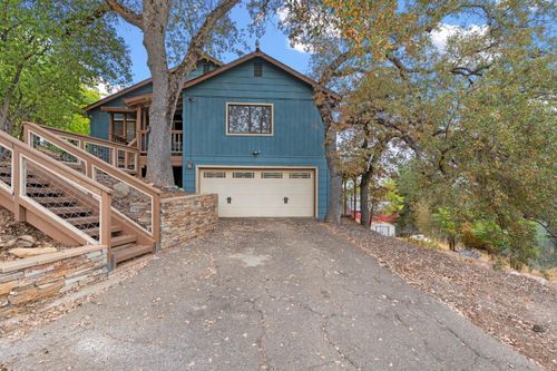 1233 Love St, Angels Camp, CA, 95222-9264 | Card Image
