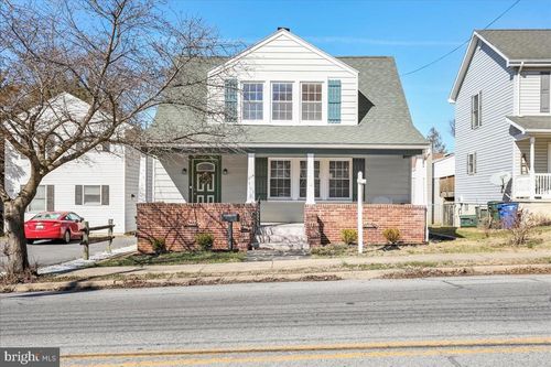 1114 W Washington St, Hagerstown, MD, 21740-5122 | Card Image