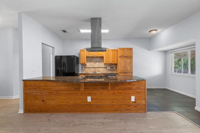 1102 Ivybridge Dr, House other with 3 bedrooms, 2 bathrooms and 2 parking in Pflugerville TX | Image 8