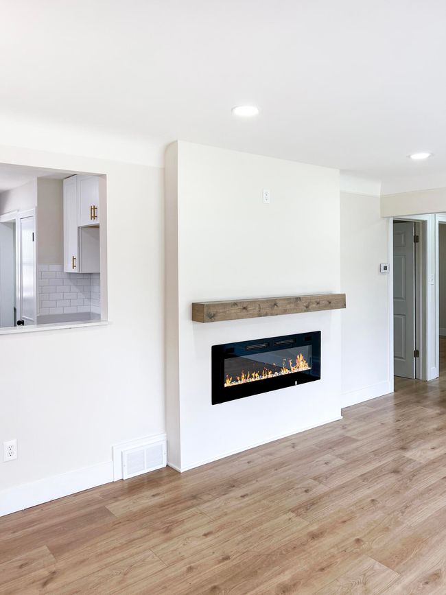 20215 Damman St, House other with 4 bedrooms, 2 bathrooms and null parking in Harper Woods MI | Image 10