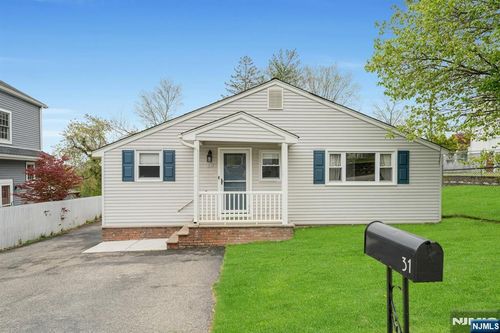 31 Roome St, Lincoln Park, NJ, 07035-1630 | Card Image