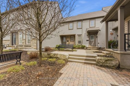 2-101 Frederick Dr, Guelph, ON, N1L0K7 | Card Image