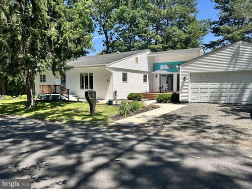 836 Spruce Ln, WILLIAMSTOWN, NJ, 08094-4155 | Card Image