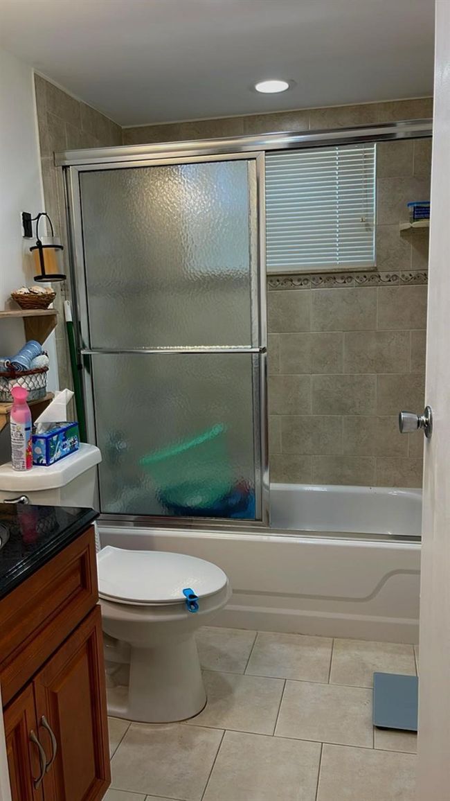 L - 552 Monaco L, Condo with 2 bedrooms, 2 bathrooms and null parking in Delray Beach FL | Image 7