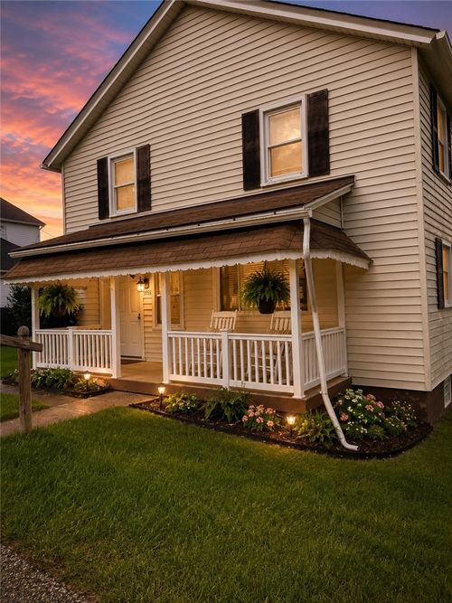9155 Maple St, Plum Boro, PA, 15239 | Card Image