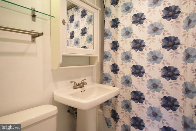 APT-425 - 2500 N Van Dorn St, Condo with 2 bedrooms, 2 bathrooms and null parking in ALEXANDRIA VA | Image 21