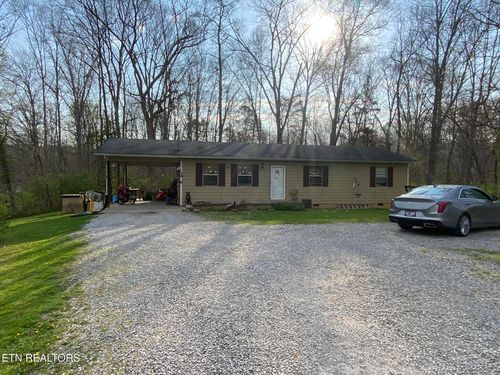 8212 Tina Ln, Knoxville, TN, 37920-9154 | Card Image
