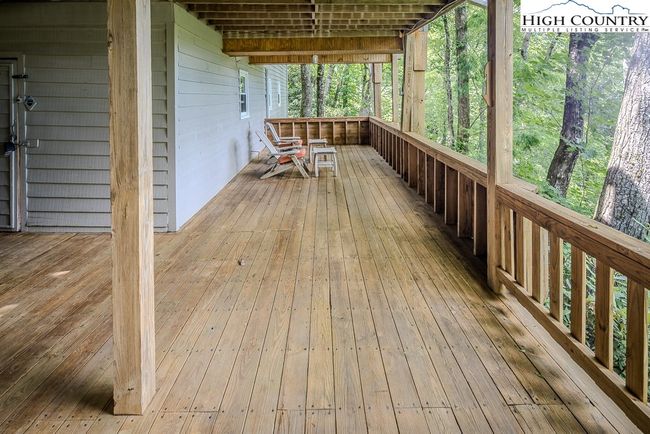 Part Covered Lower Deck. - The owners named it the "Sports Deck" | Image 39