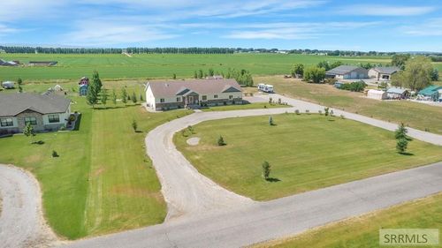 3552 E 630 N, Menan, ID, 83434-5069 | Card Image