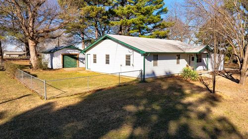 9 N Jerome St, Coalgate, OK, 74538-1221 | Card Image