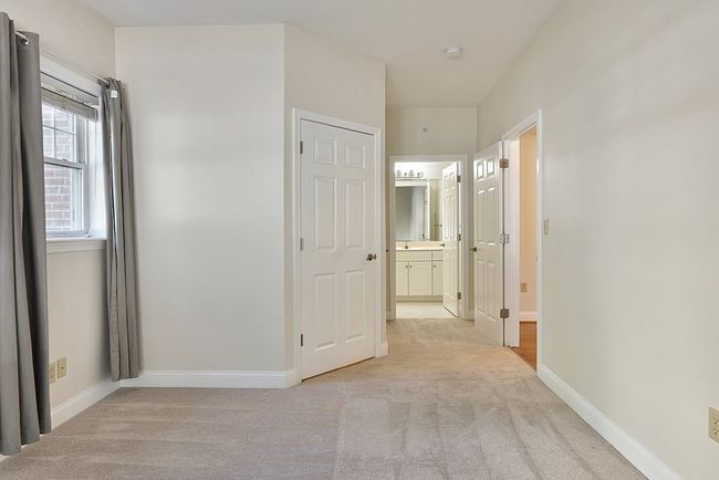 UNIT-13 - 295 Salem St, Condo with 2 bedrooms, 2 bathrooms and 1 parking in Woburn MA | Image 25
