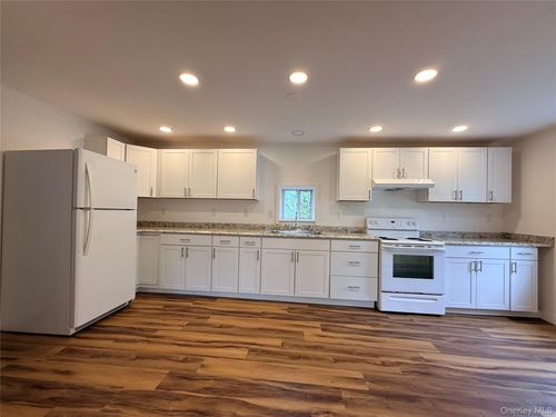 1-19 Quartz Ln, Port Jervis, NY, 12771-3385 | Card Image