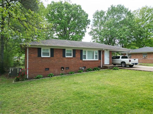 114 E Marshall St, Collinwood, TN, 38450-6604 | Card Image