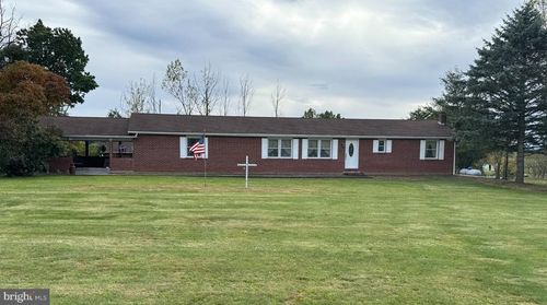 1600 Sand Hill Rd, ROMNEY, WV, 26757-6819 | Card Image