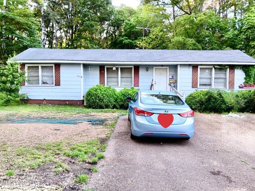 624 Summit St, Winona, MS, 38967-2002 | Card Image