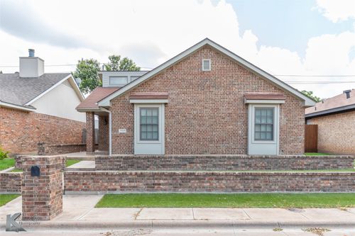3165 Chimney Cir, Abilene, TX, 79606-3558 | Card Image