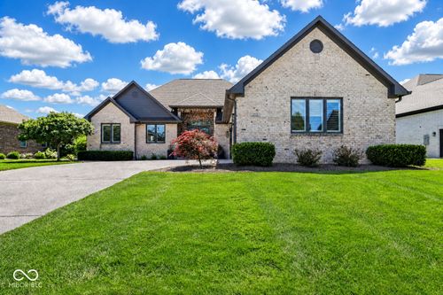 1772 Calvert Farms Dr, Greenwood, IN, 46143-6243 | Card Image