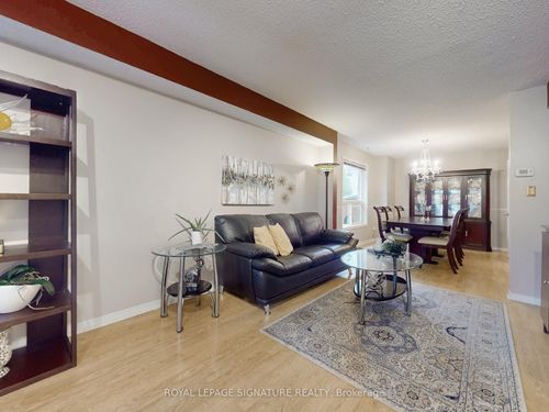 1070 Summitview Cres, Oshawa, ON, L1K2K5 | Card Image