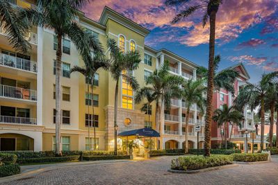 315 - 806 E Windward Way, Condo with 1 bedrooms, 1 bathrooms and null parking in Lantana FL | Image 1