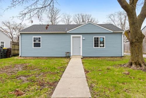 132 W Sauk Trl, South Chicago Heights, IL, 60411-5419 | Card Image