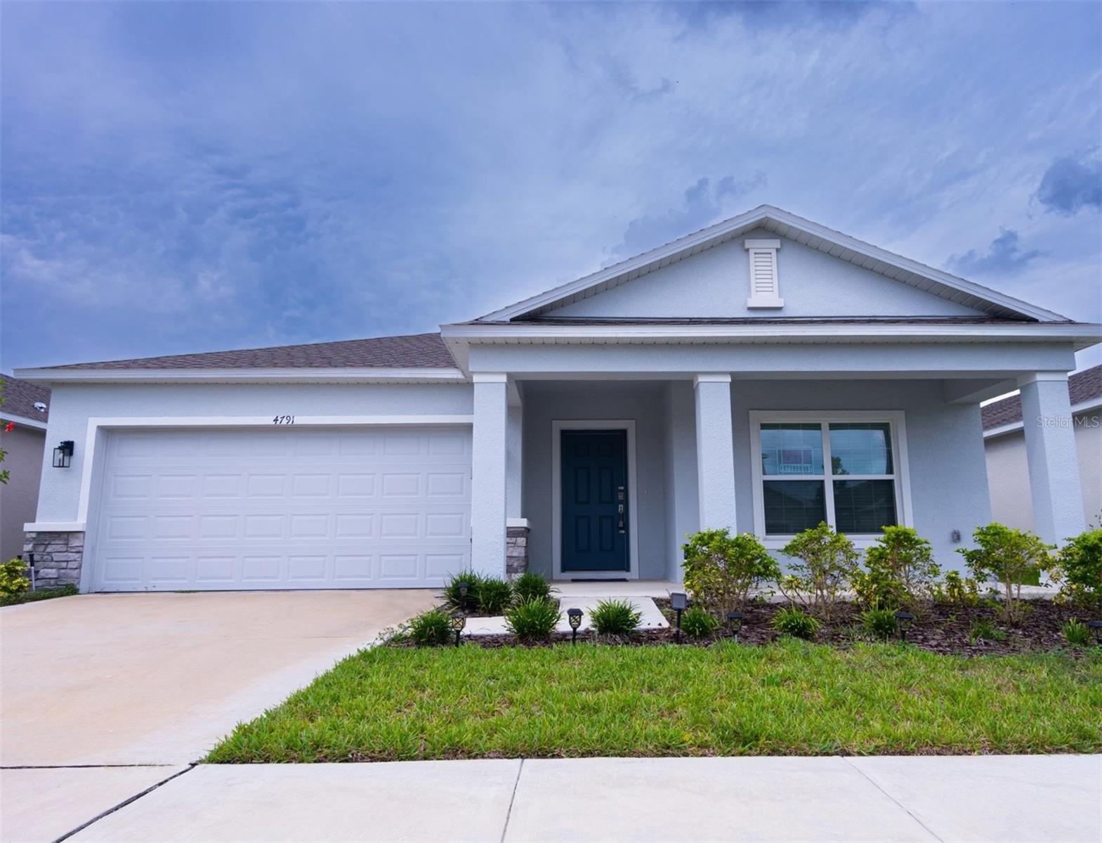 Vellacito Way, Davenport, FL 33897