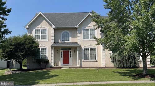 25 Tanglewood Dr, SCHWENKSVILLE, PA, 19473-2601 | Card Image