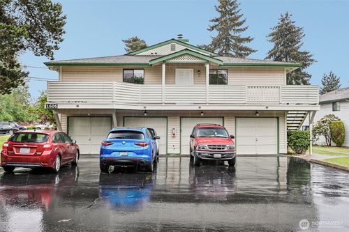 9-d-1606 201st Pl Se, Bothell, WA, 98012-8104 | Card Image