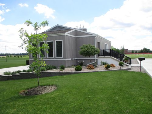 ste-b-402 E Sigler St, Hebron, IN, 46341-8989 | Card Image