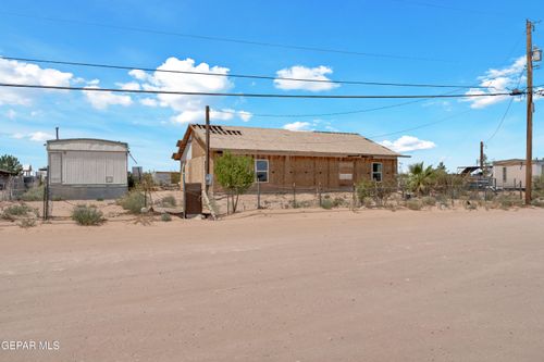 90-725 Ingham St, Horizon City, TX, 79928-7162 | Card Image