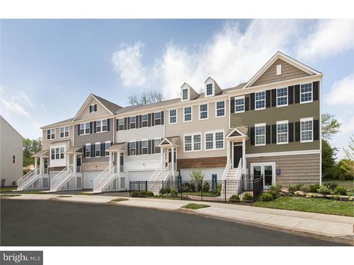 134 Admiral Ln, WARRINGTON, PA, 18976-2733 | Card Image