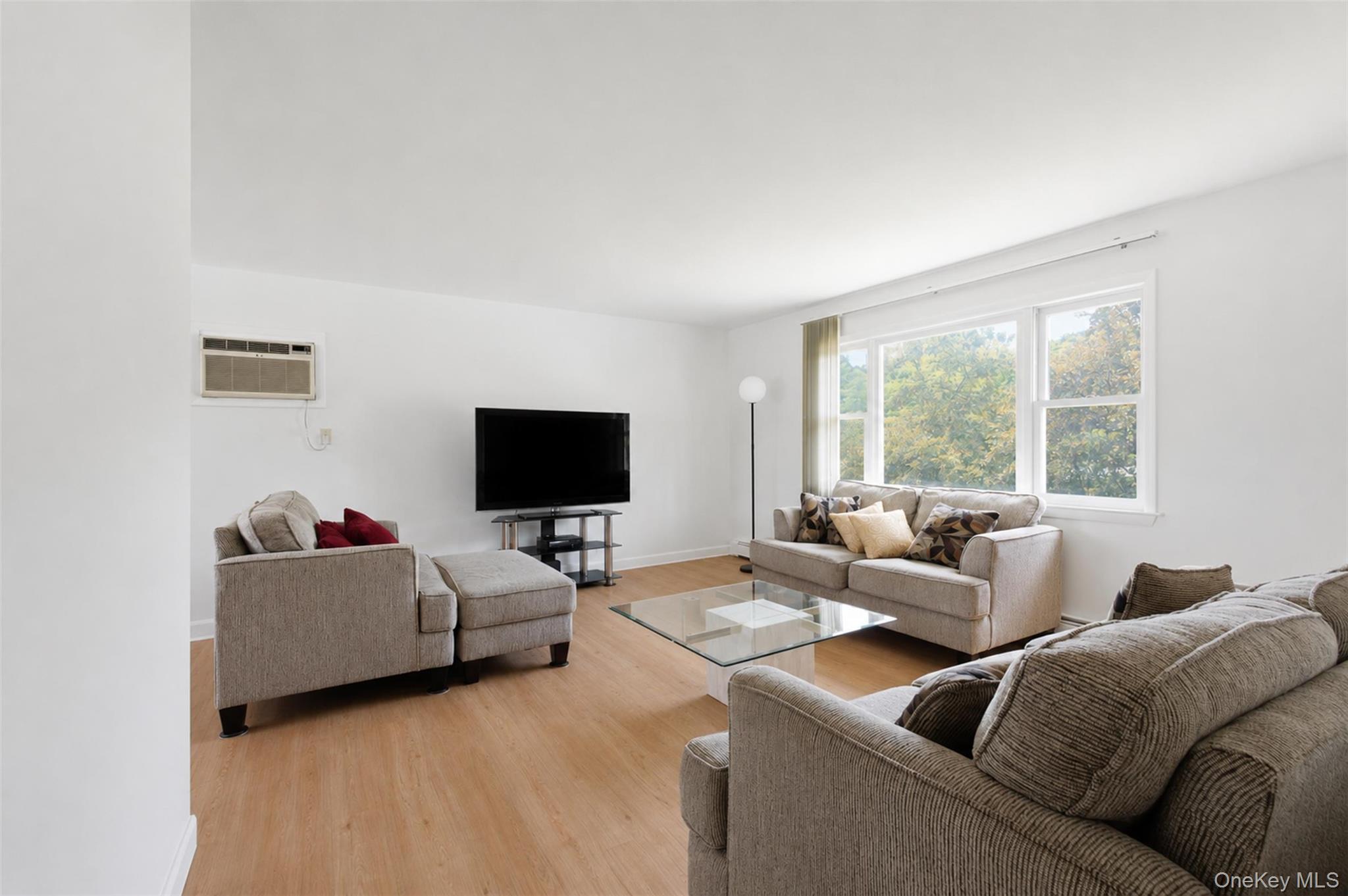 Residential in New Windsor 4