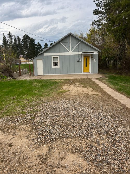 528 5th Ave, Calumet, MN, 55716-0016 | Card Image