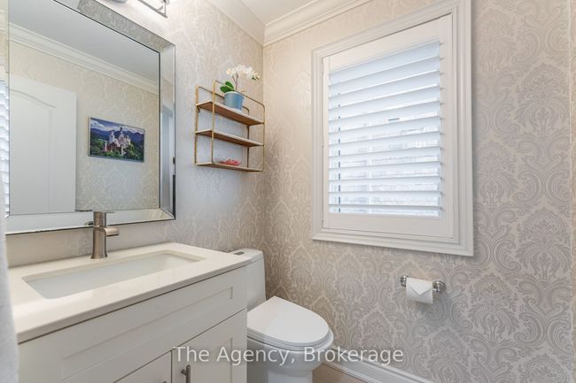 3349 Cline St, House other with 3 bedrooms, 4 bathrooms and 2 parking in Burlington ON | Image 9