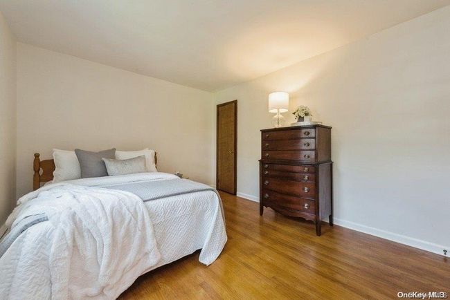 158 Chestnut Cir, House other with 3 bedrooms, 2 bathrooms and null parking in Northport NY | Image 10