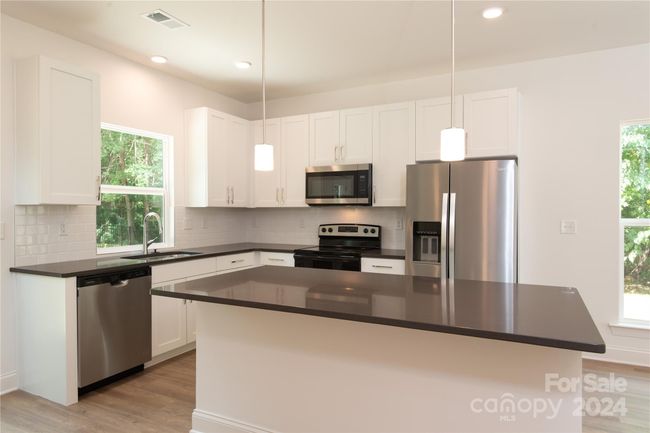 24 - 9404 Northwoods Forest Dr, House other with 3 bedrooms, 3 bathrooms and null parking in Charlotte NC | Image 6
