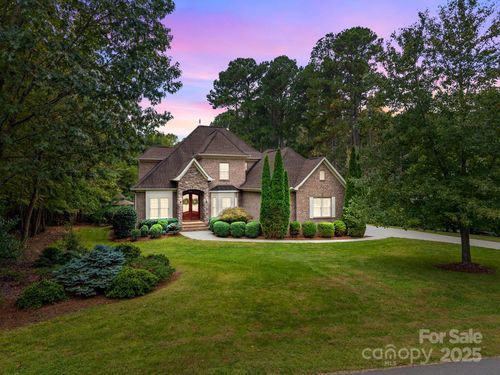 117 Wolf Hill Dr, Mooresville, NC, 28117-8408 | Card Image