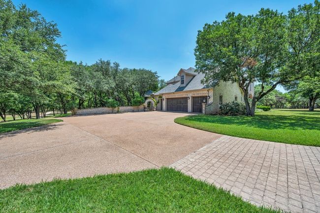 565 Lost Hunters Cyn, House other with 5 bedrooms, 5 bathrooms and 3 parking in China Spring TX | Image 68